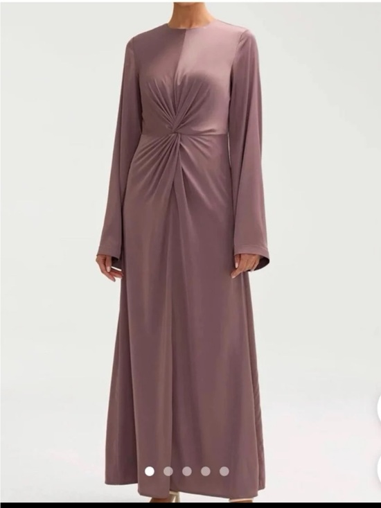 Veiled Dresses & Skirts - NWT Veiled Duha Satin Twist Front Maxi Dress in Dusty Mauve Size XL
